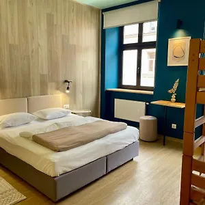 Hostal Dream, Leópolis